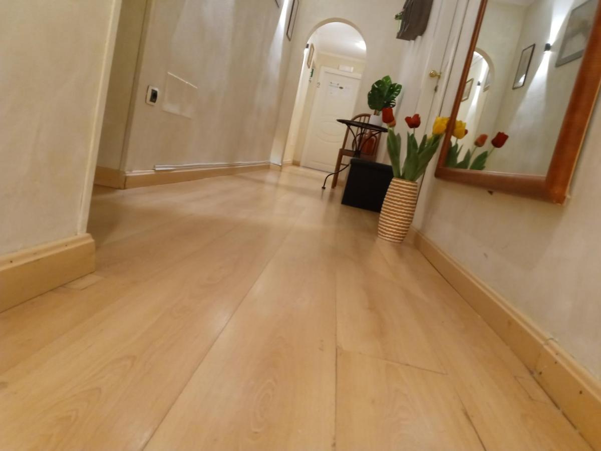 Pensión La Casa Dell'arte 2*