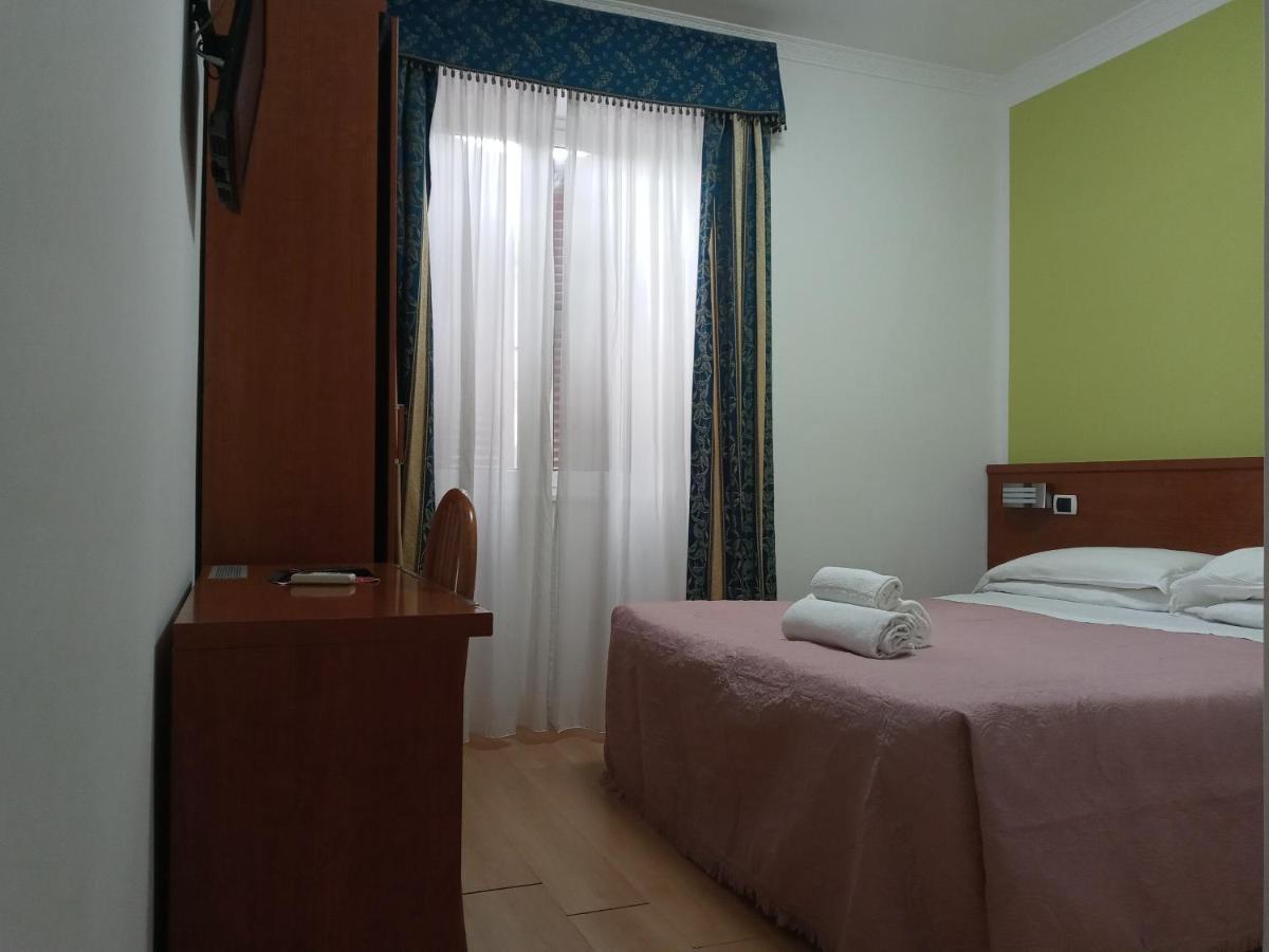 Pensión La Casa Dell'arte 2*